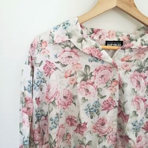Vintage Hot Stuff Floral button up top Size L/XL